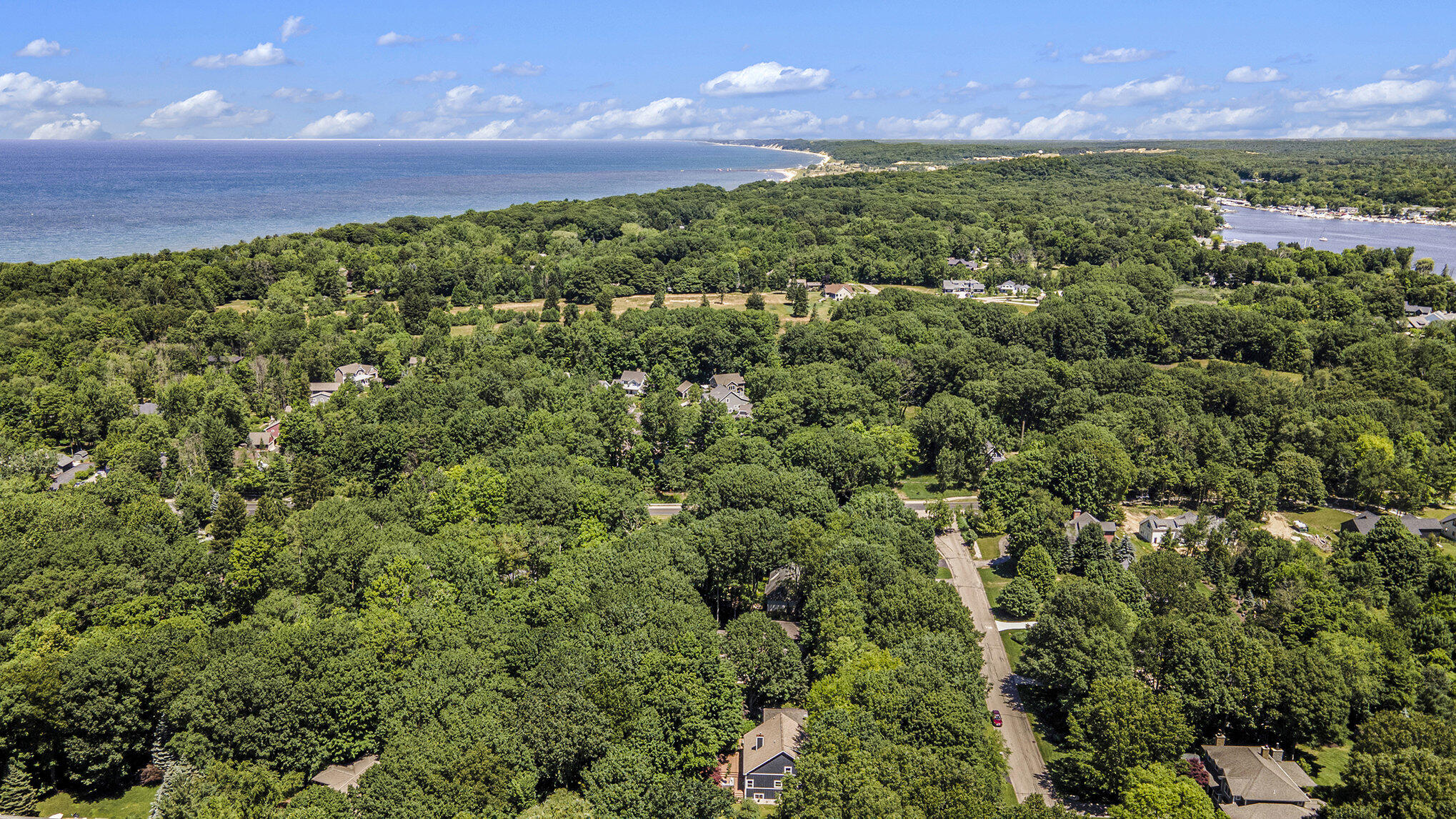 38 Wilderness Ridge Drive Douglas, MI 49406 - Photo 5 of 27 041_dji_0237