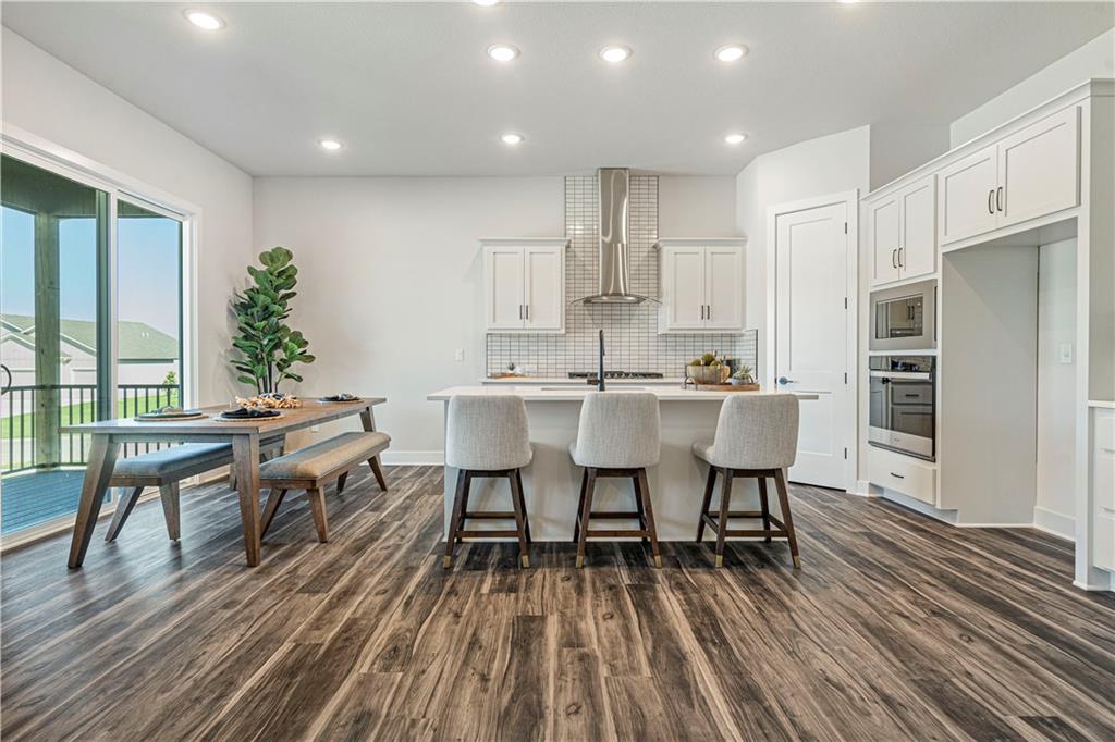 20689 South Skyview Lane Spring Hill, KS 66083 - Photo 1 of 32