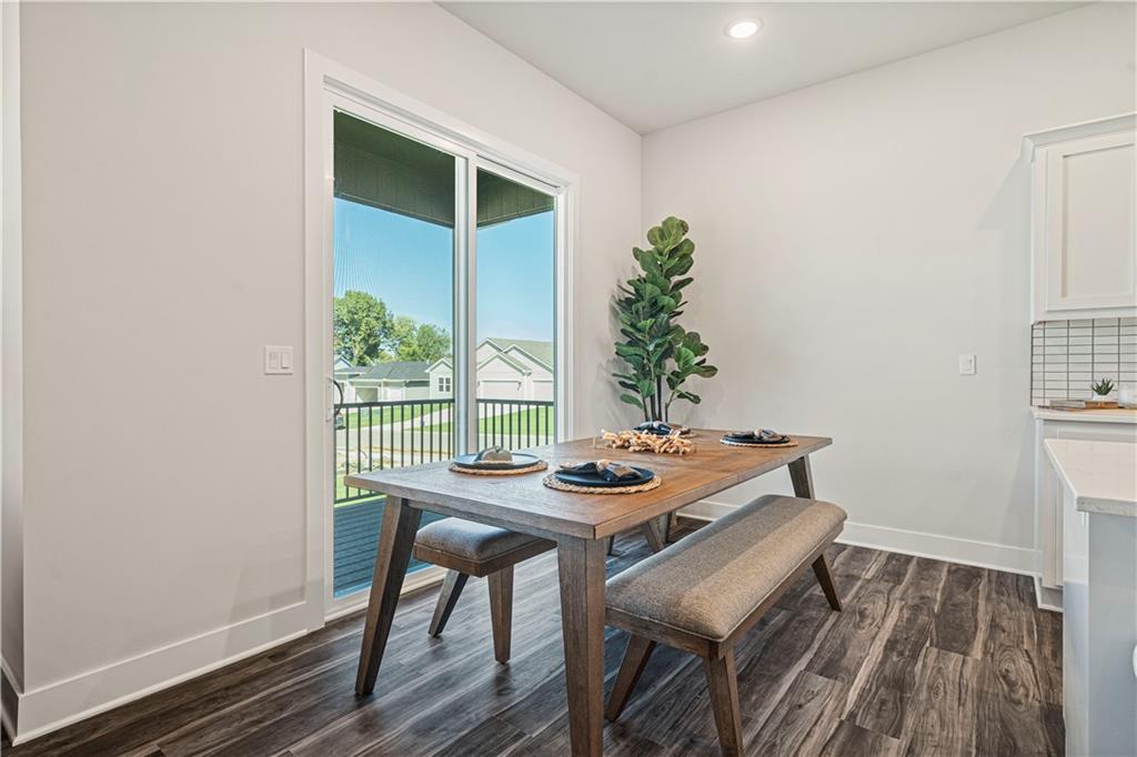 20689 South Skyview Lane Spring Hill, KS 66083 - Photo 9 of 32