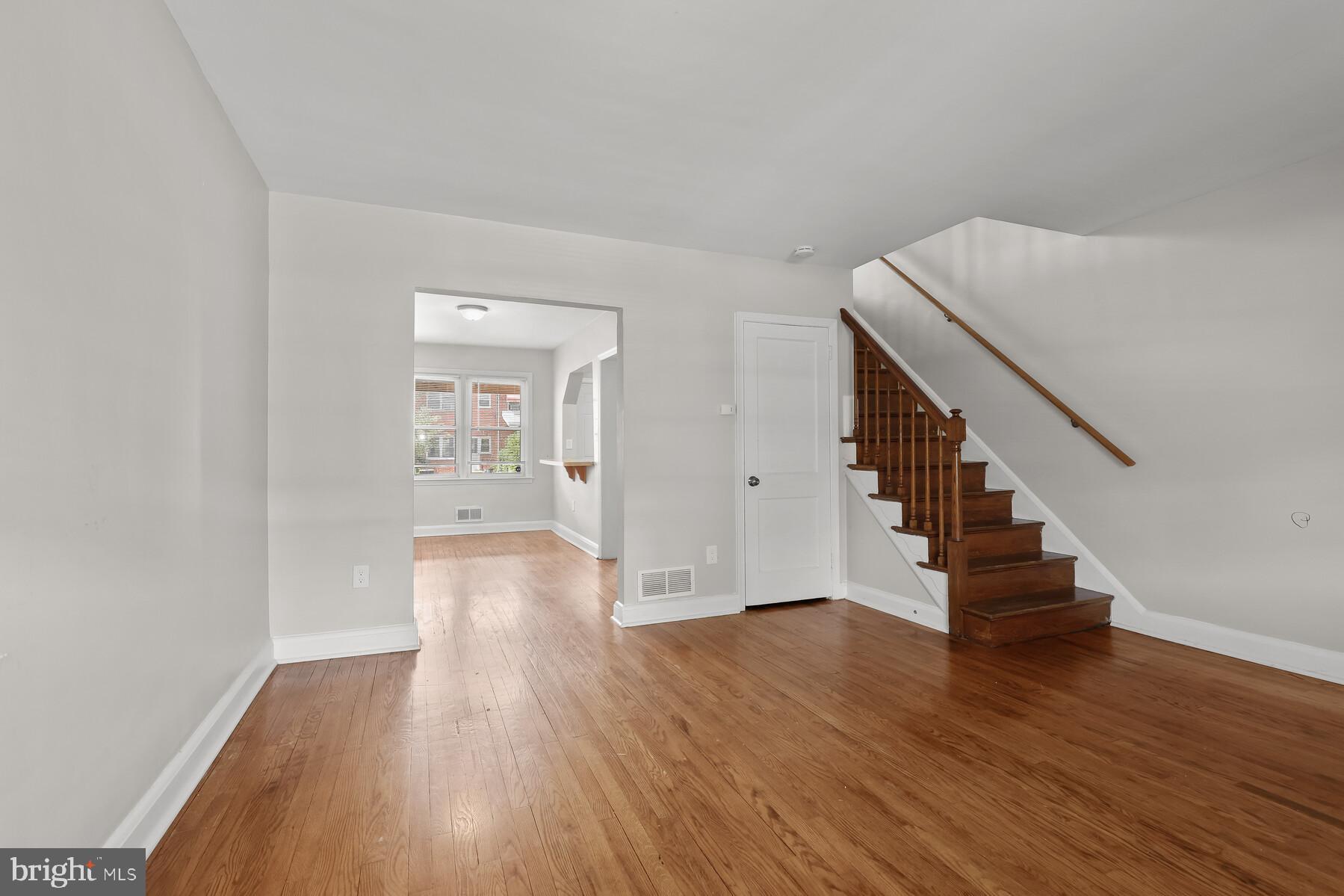2117 Redthorn Road Baltimore, MD 21220 - Photo 3 of 20