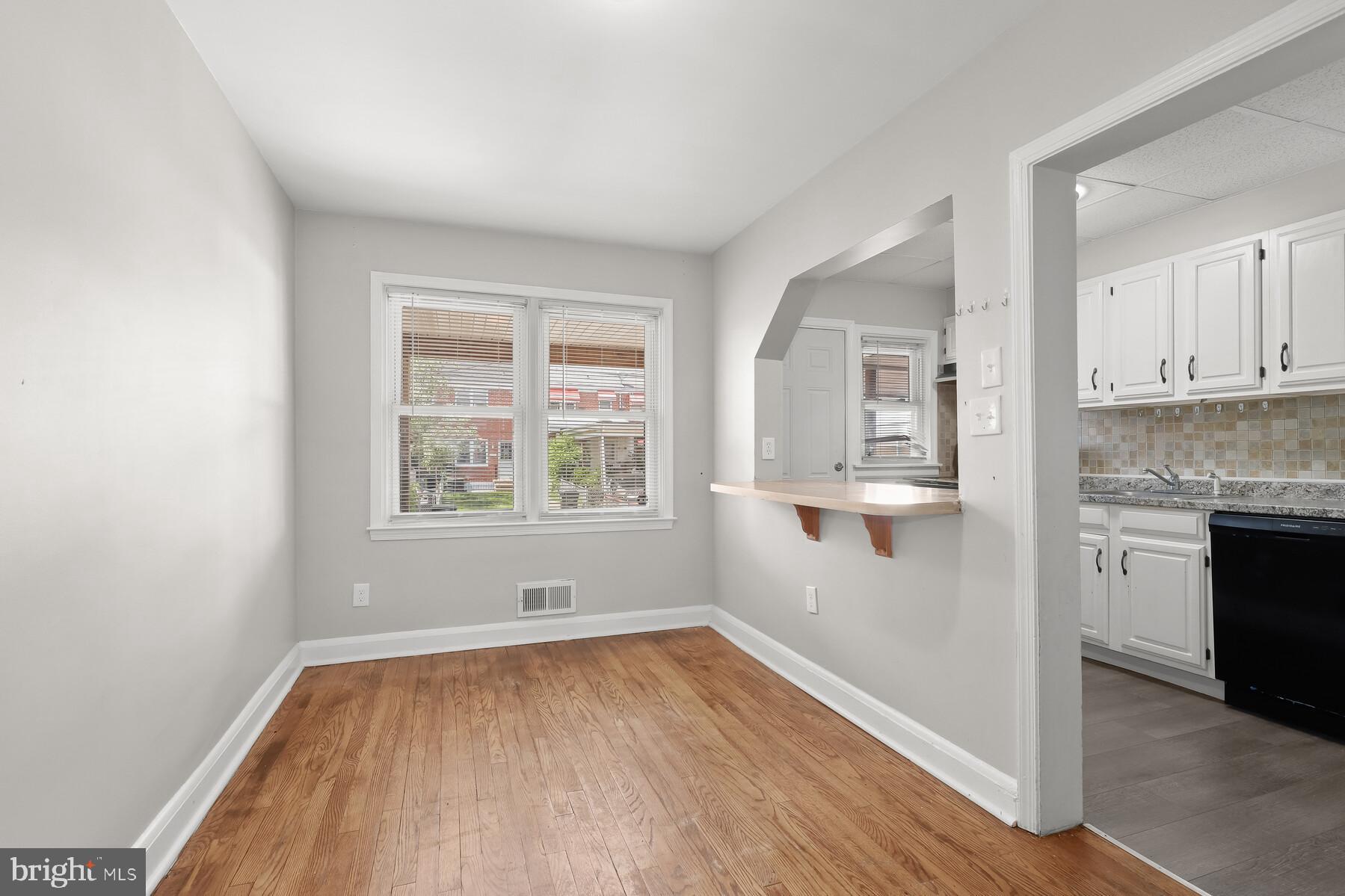 2117 Redthorn Road Baltimore, MD 21220 - Photo 4 of 20