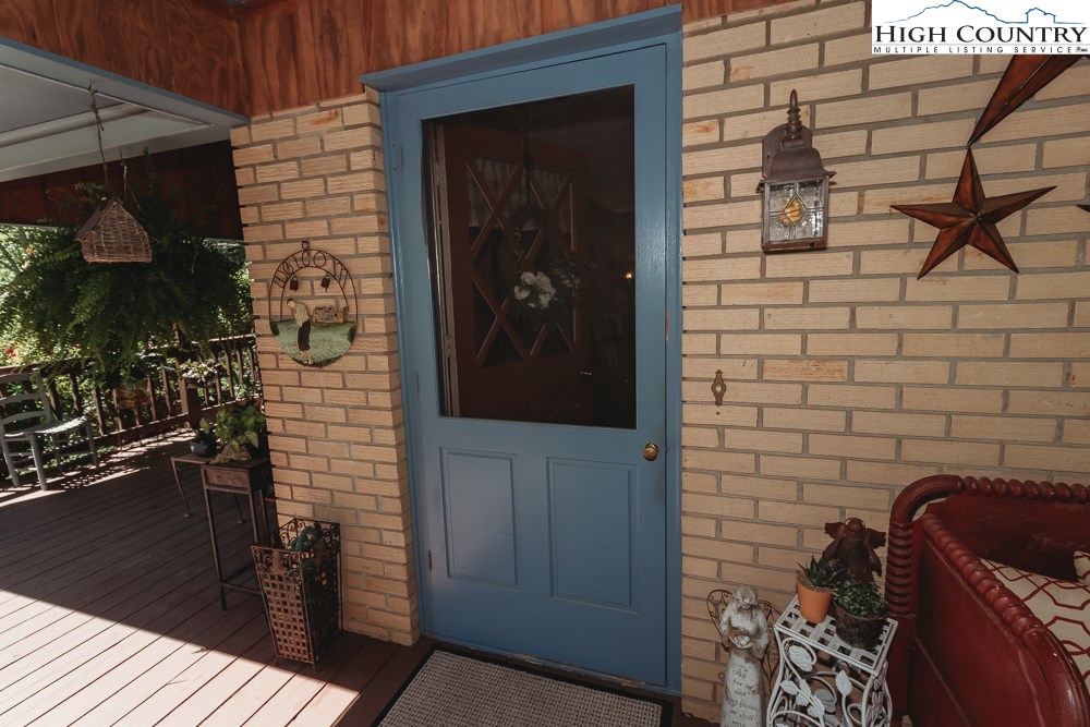 345 Will Perry Road Vilas, NC 28692 - Photo 23 of 29 Gallery Image 23