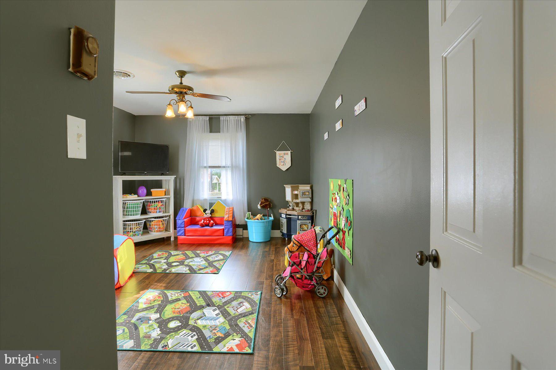 211 Forge Road Boiling Springs, PA 17007 - Photo 17 of 35 Gallery Image 17