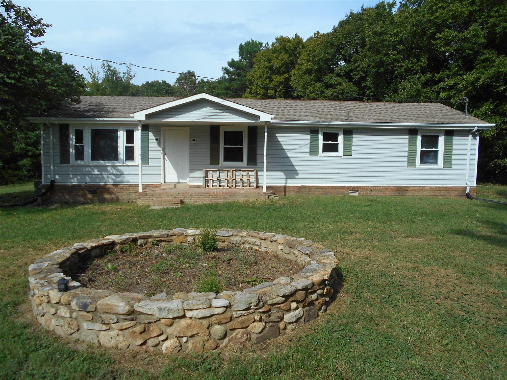1150 Raney Hill Road Dickson, TN 37055 - Photo 1 of 9 Gallery Image 1