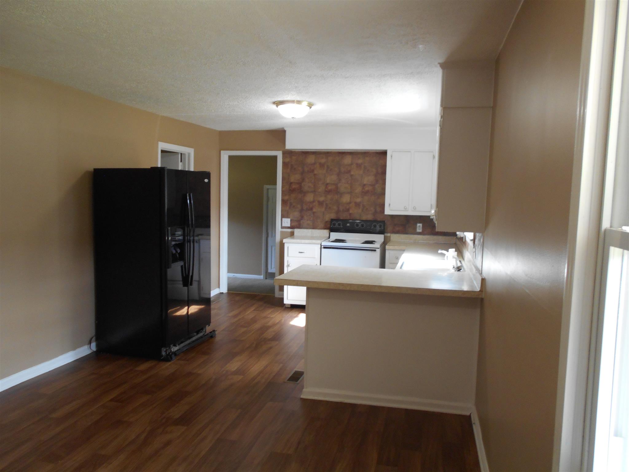 1150 Raney Hill Road Dickson, TN 37055 - Photo 8 of 9 Kitchen w/ refrigerator