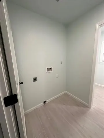 $1,600 | 607 Fahrenthold Street, El Campo, TX 77437