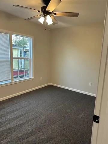 $1,600 | 607 Fahrenthold Street, El Campo, TX 77437