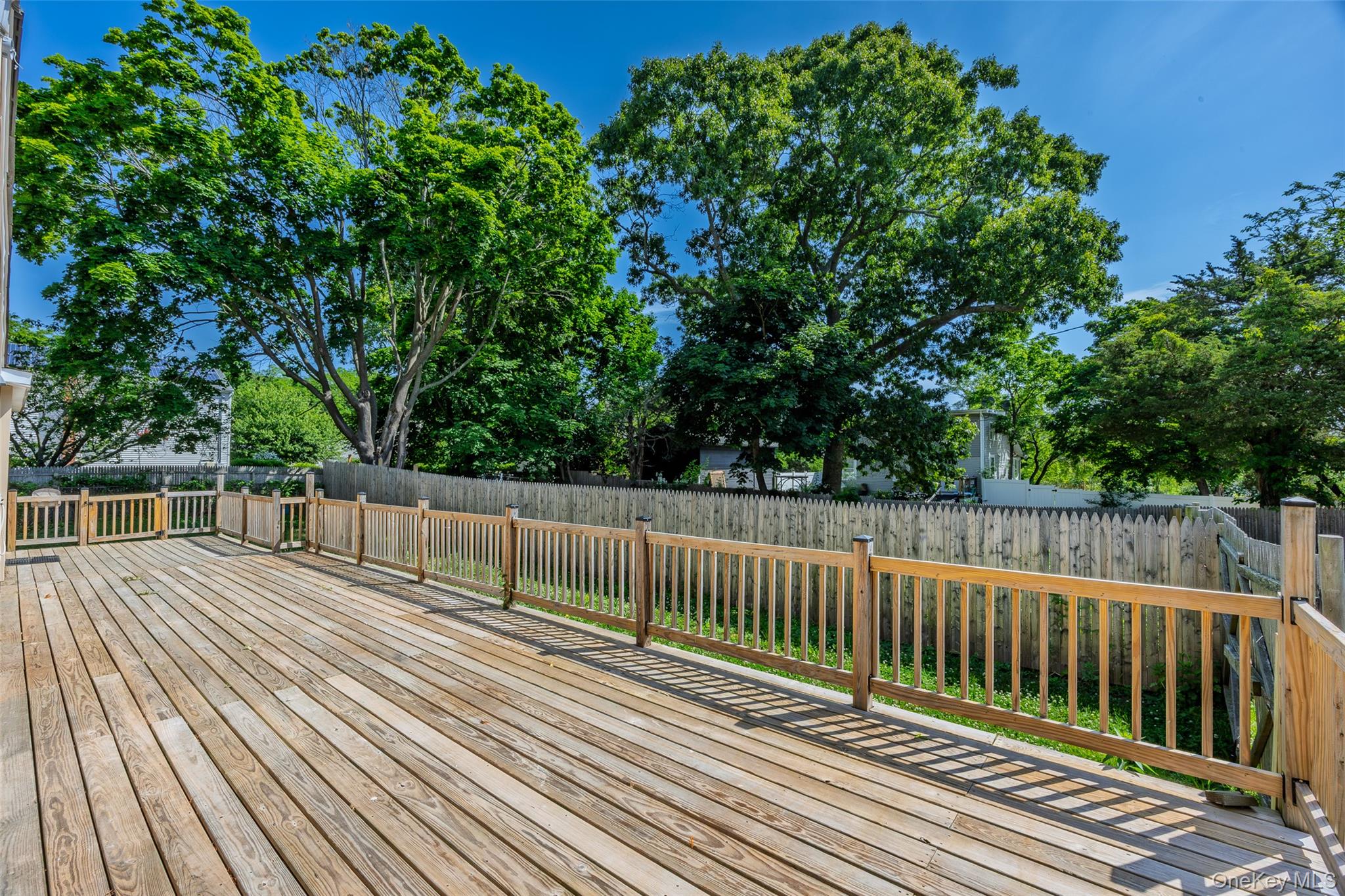 3 Laurel Road West Mastic Beach, NY 11951 - Photo 10 of 29