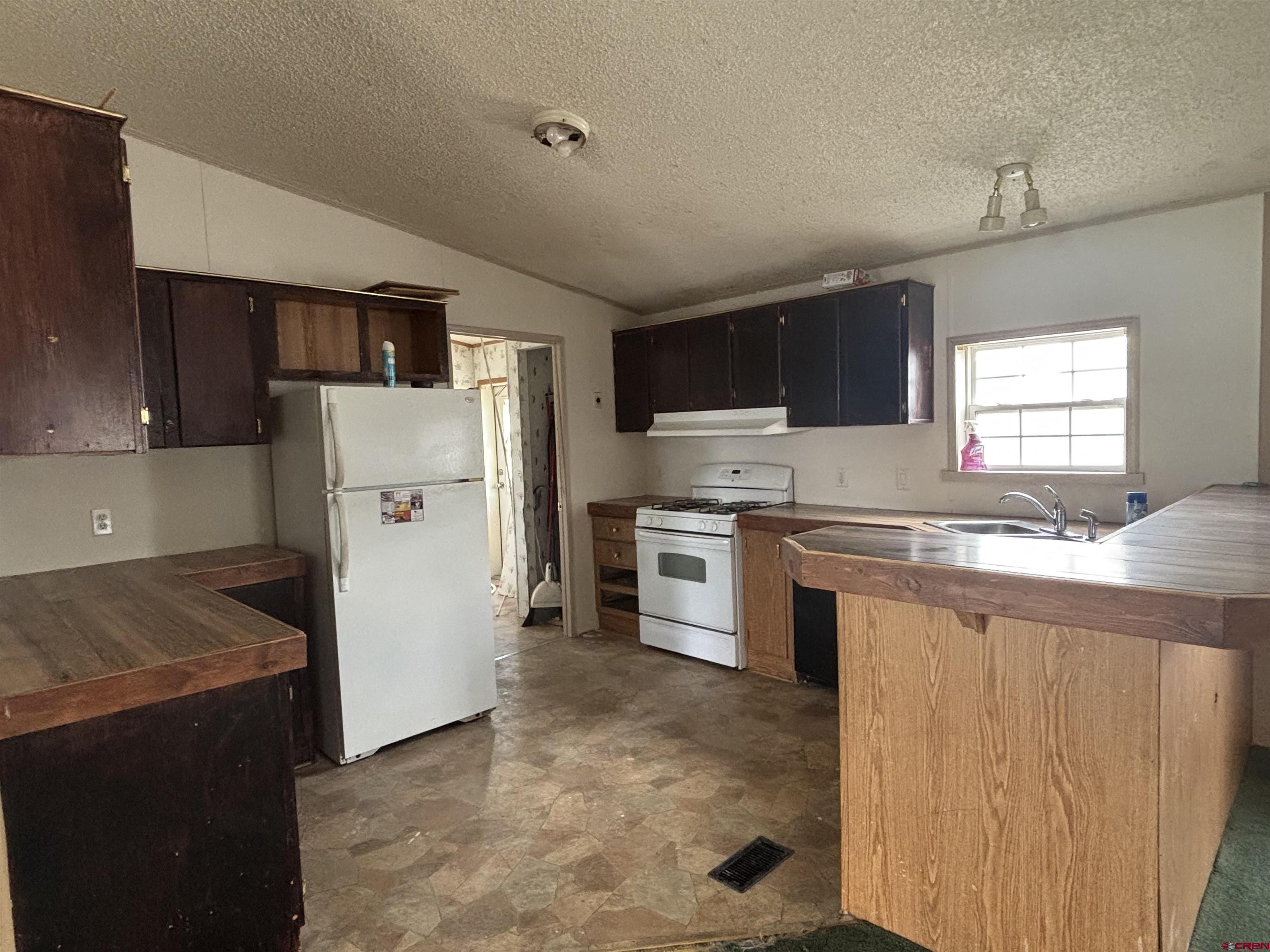 67250 Locust Road, Unit 53 Montrose, CO 81401 - Photo 6 of 22