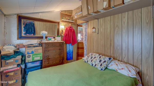 $549,000 | 113 Brown Point Road, Lake Pleasant, NY 12108