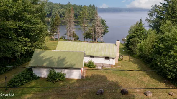 $549,000 | 113 Brown Point Road, Lake Pleasant, NY 12108