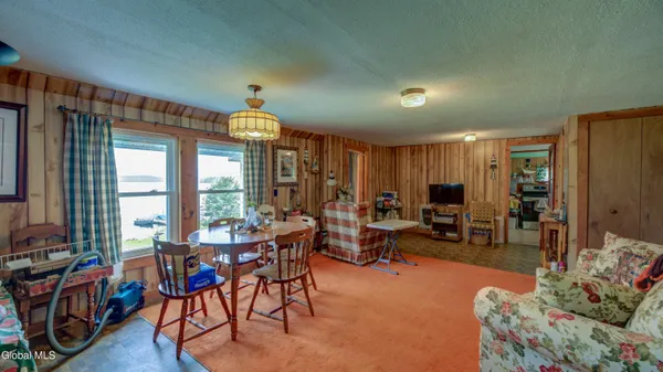 $549,000 | 113 Brown Point Road, Lake Pleasant, NY 12108