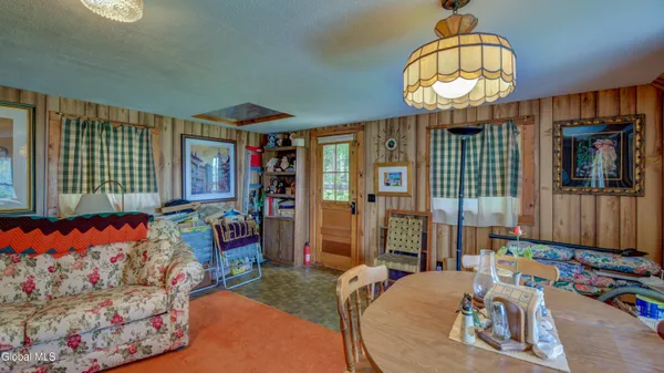 $549,000 | 113 Brown Point Road, Lake Pleasant, NY 12108