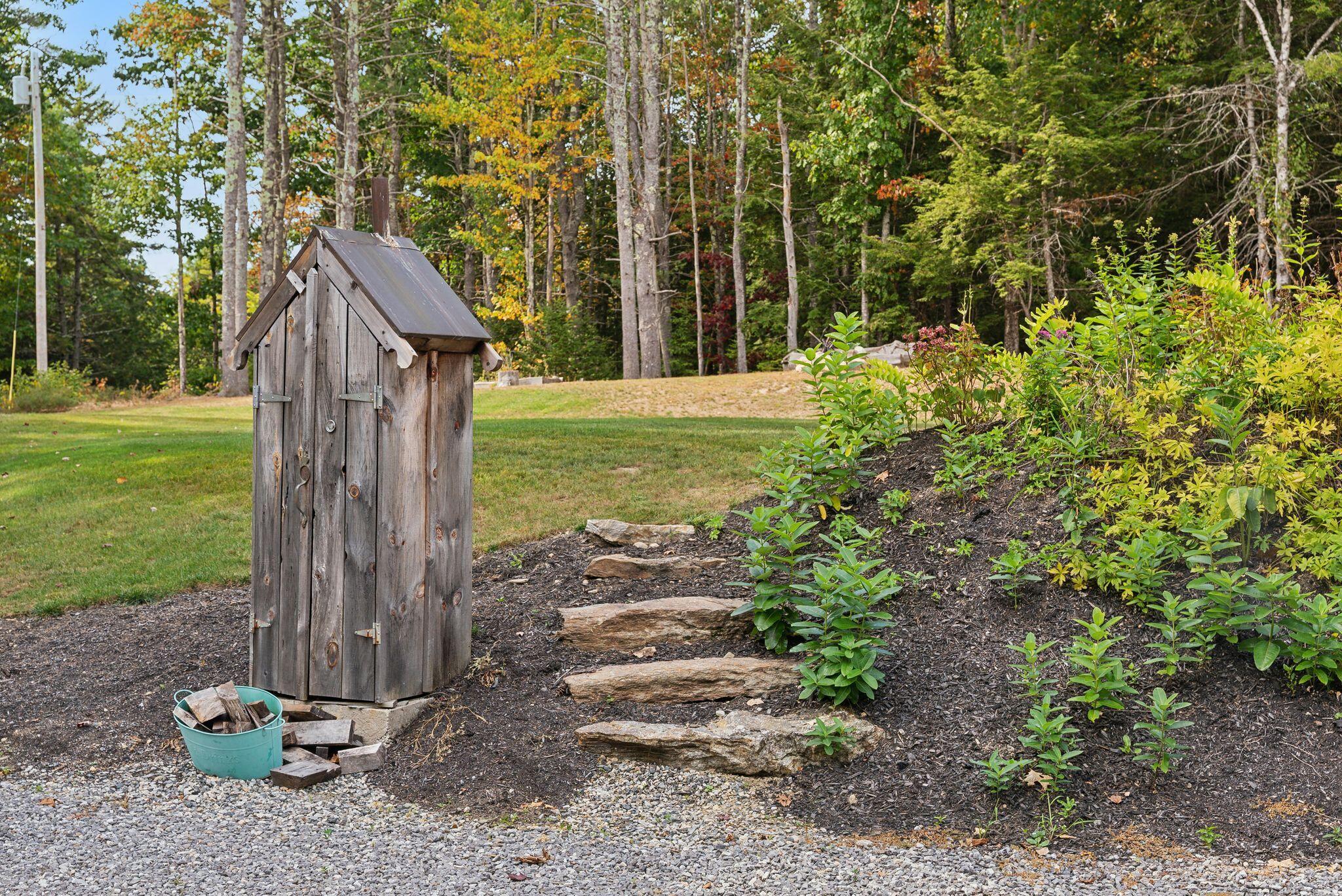 1363 Middle Road Woolwich, ME 04579 - Photo 90 of 105 Smoker