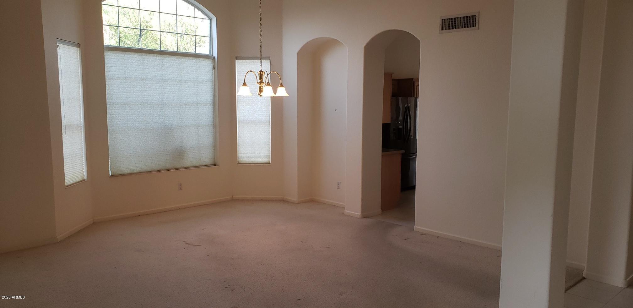 15471 Piccadilly Road Goodyear, AZ 85395 - Photo 19 of 33 dining room