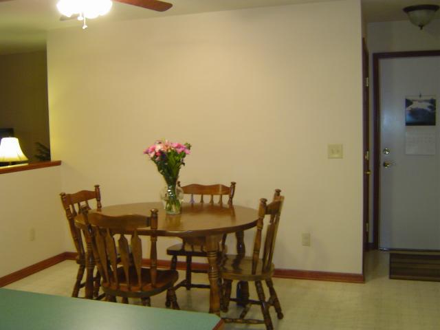 2145 Ginder Road Northwest Lancaster, OH 43130 - Photo 5 of 8 Gallery Image 5
