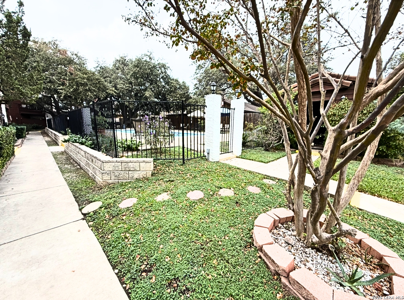 10527 Perrin Beitel Road, Unit D207 San Antonio, TX 78217 - Photo 4 of 13
