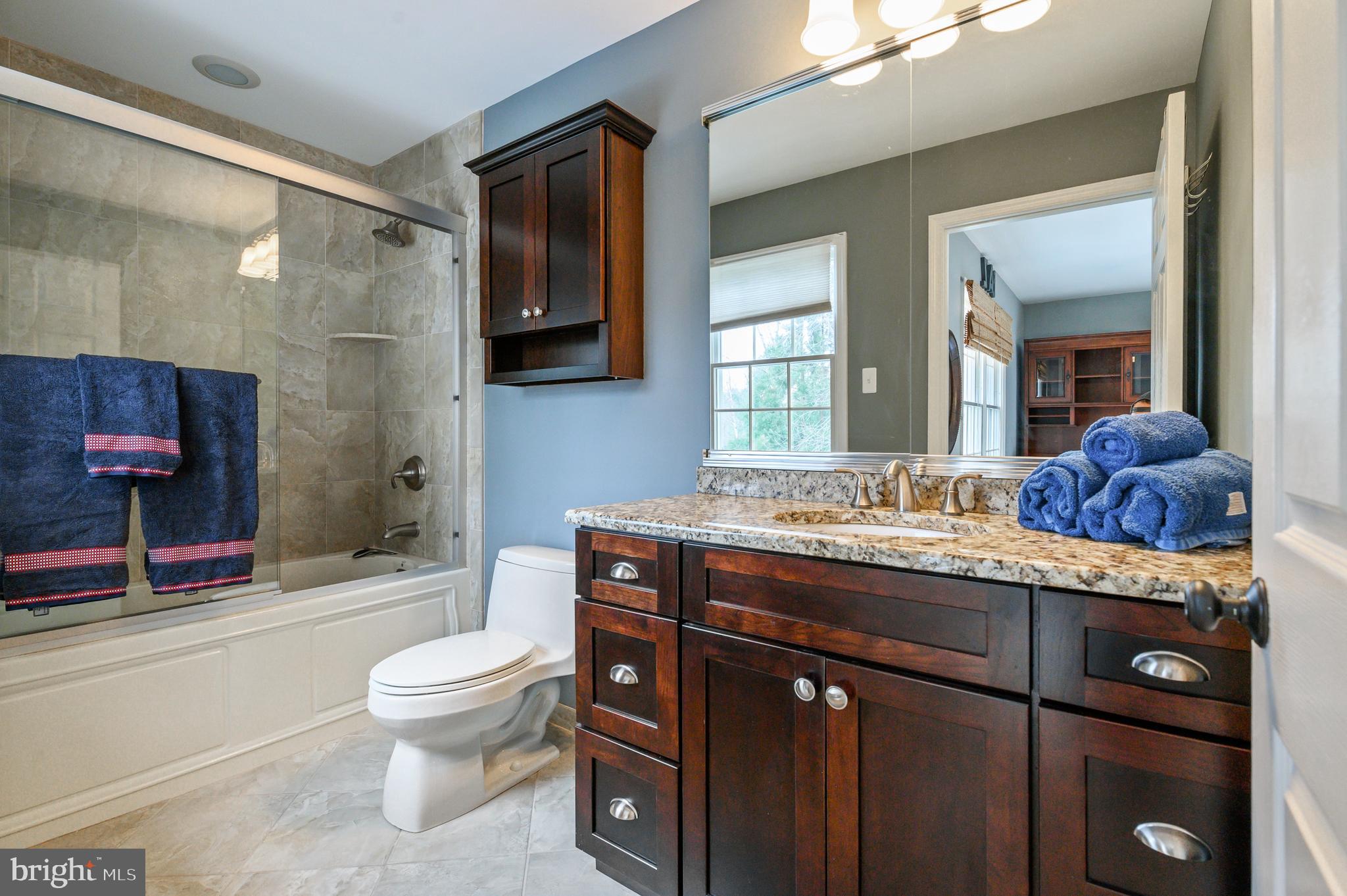 1107 Pebble Spring Drive Berwyn, PA 19312 - Photo 26 of 44 En-Suite Bath for Second Bedroom
