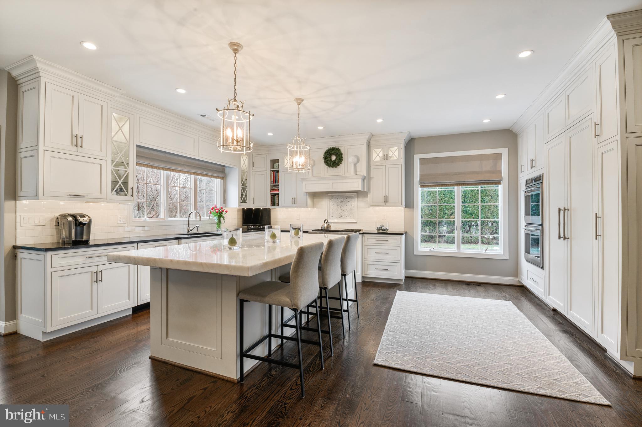 1107 Pebble Spring Drive Berwyn, PA 19312 - Photo 5 of 44 Top of the Line Appliances & Rich Wood Flooring