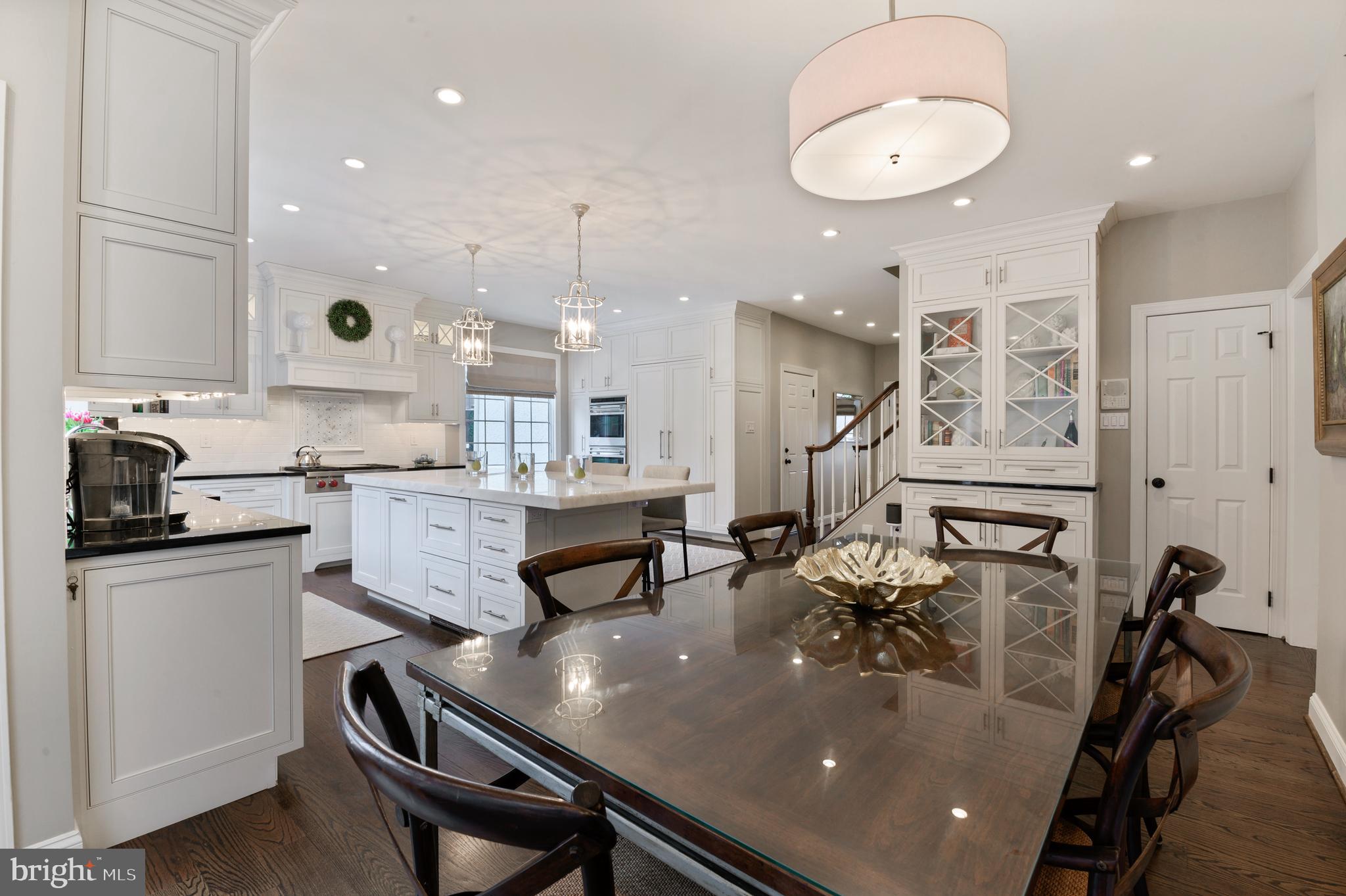 1107 Pebble Spring Drive Berwyn, PA 19312 - Photo 9 of 44 Bright, Open and Stylish