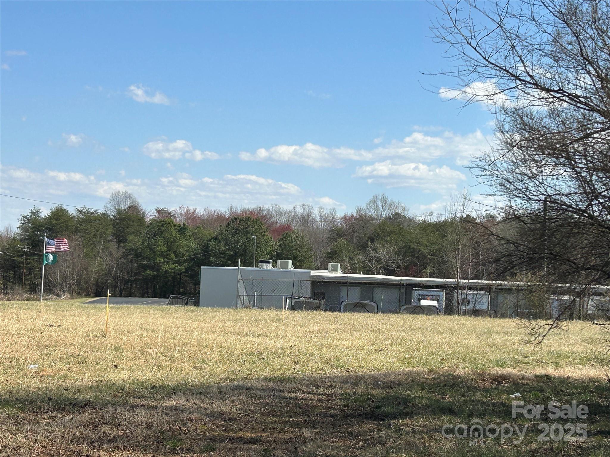 1350 Rock Barn Road Northeast Conover, NC 28613 - Photo 2 of 4