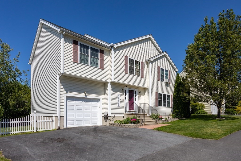 9 Navajo Road Worcester, MA 01606 - Photo 3 of 28 Gallery Image 3