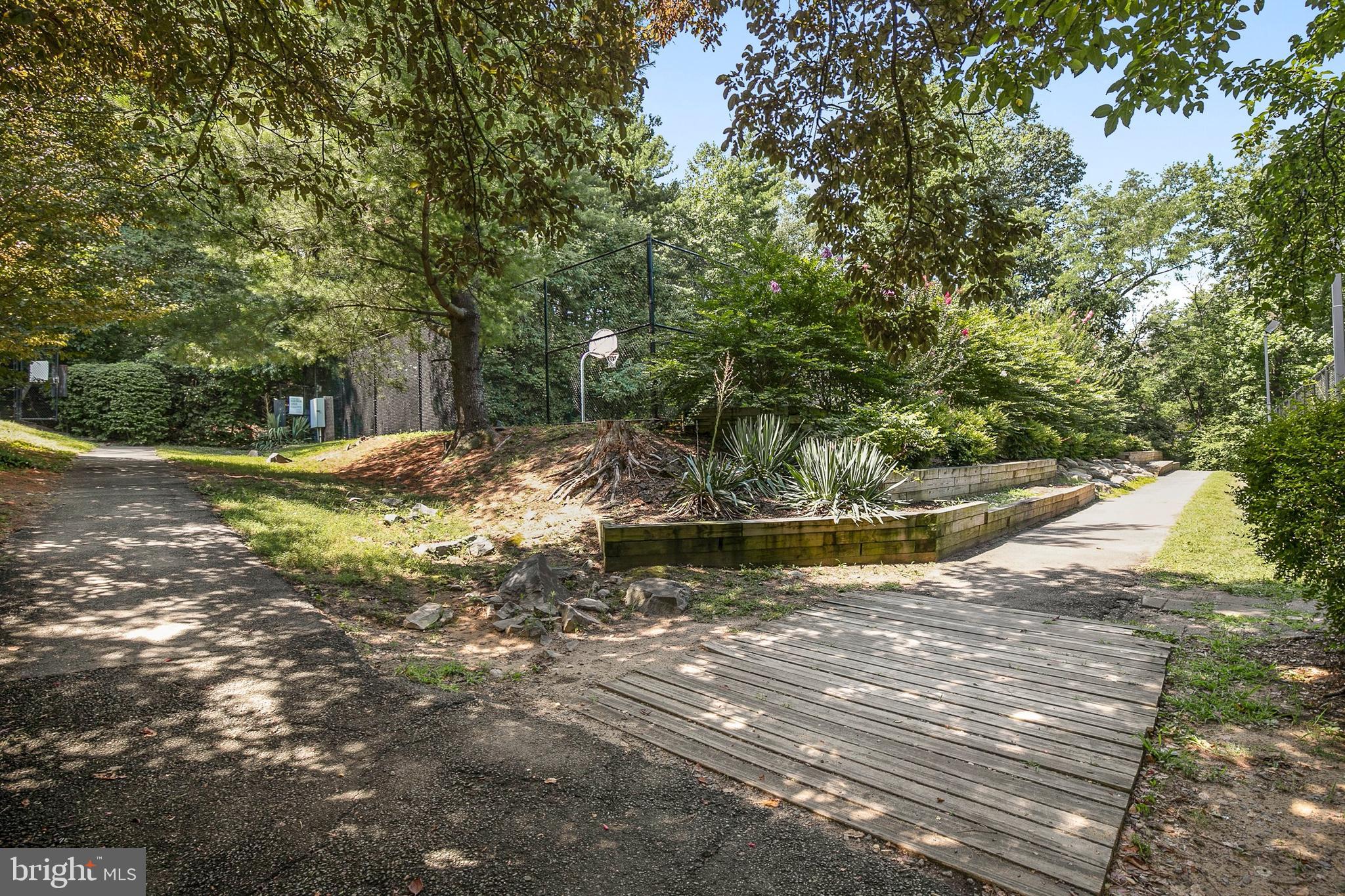 3428 Gunston Road Alexandria, VA 22302 - Photo 34 of 37