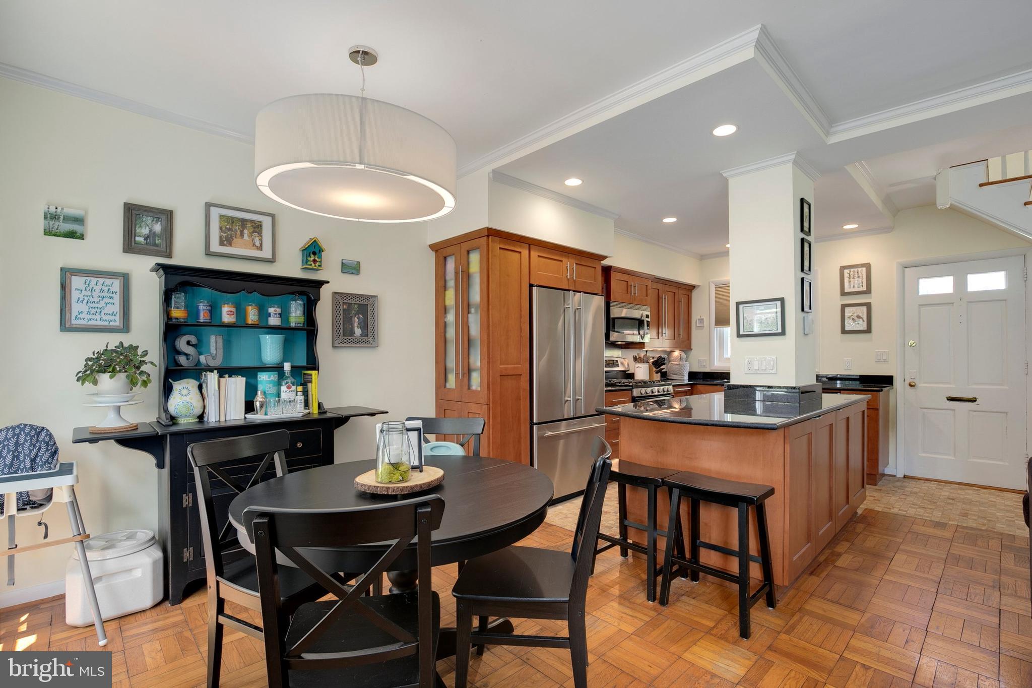 3428 Gunston Road Alexandria, VA 22302 - Photo 8 of 37