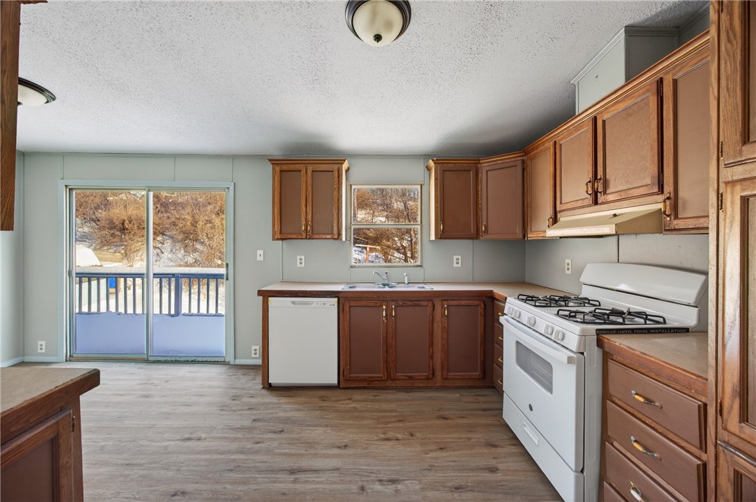 7655 Eagle Valley Road Bath, NY 14879 - Photo 10 of 28