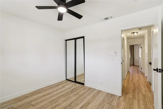 $1,800 | 2414 Paradise Village Way, Las Vegas, NV 89120