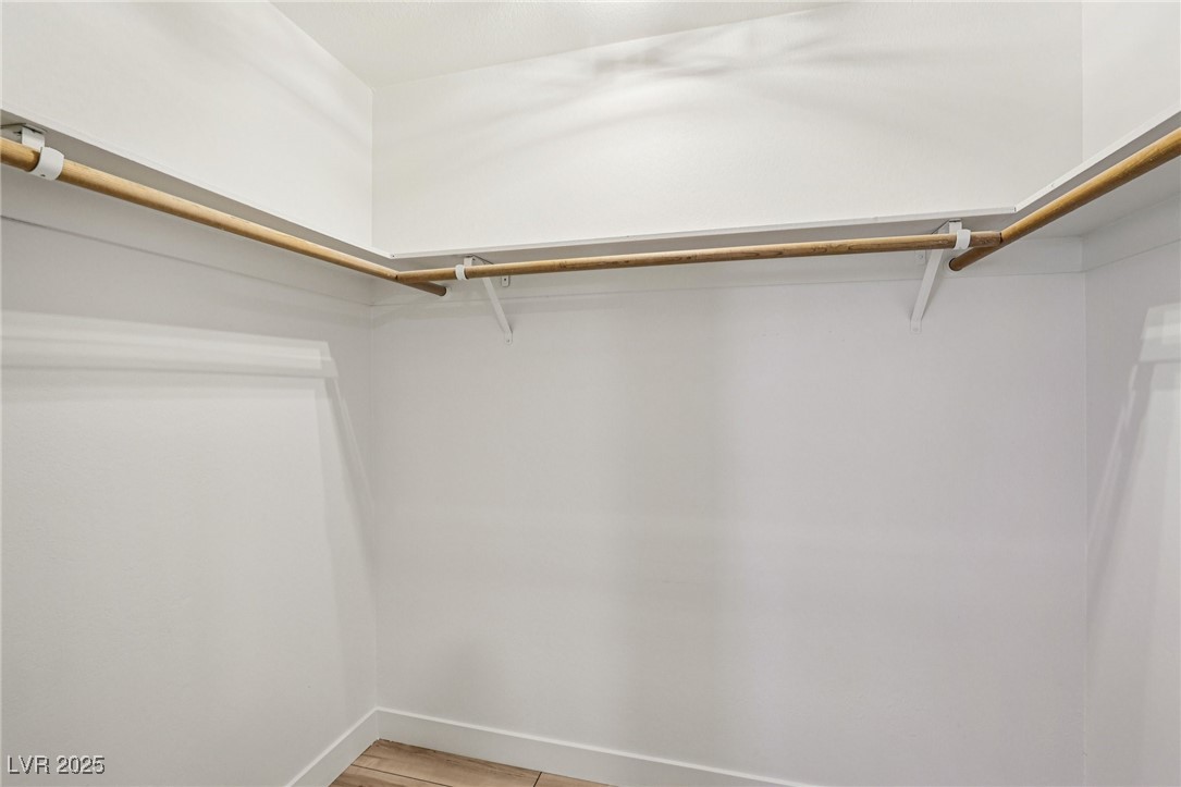 2414 Paradise Village Way Las Vegas, NV 89120 - Photo 27 of 33