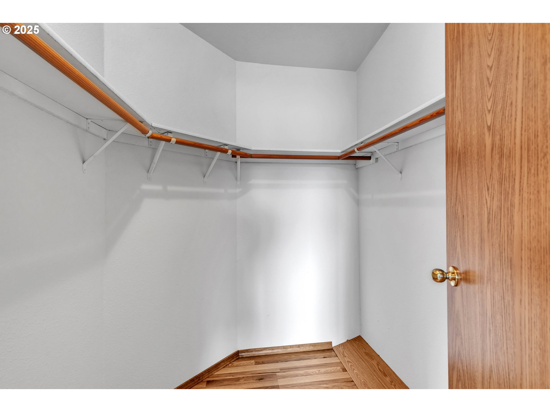 5701 Northeast St Johns Road, Unit 4 Vancouver, WA 98661 - Photo 14 of 28 a view of walk in closet