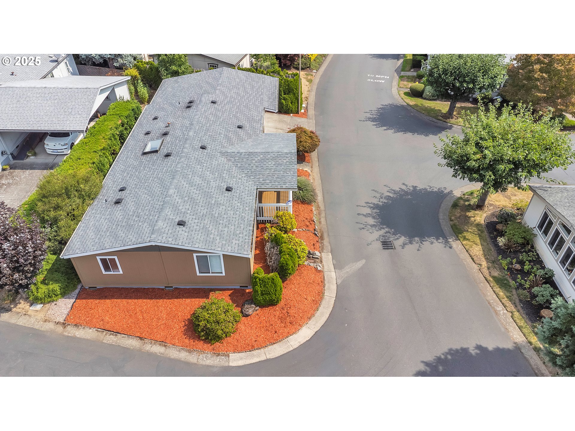5701 Northeast St Johns Road, Unit 4 Vancouver, WA 98661 - Photo 27 of 28 an aerial view of a house with a swimming pool