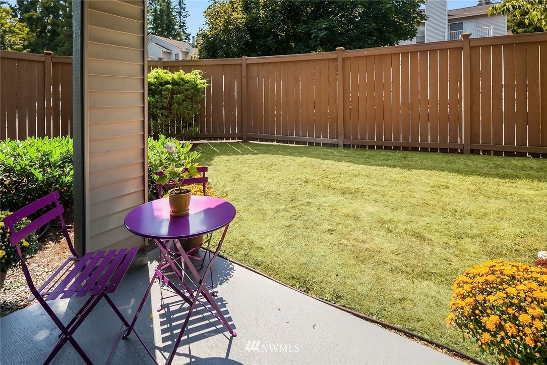 9805 Avondale Road Northeast, Unit N141 Redmond, WA 98052 - Photo 18 of 21 Gallery Image 18