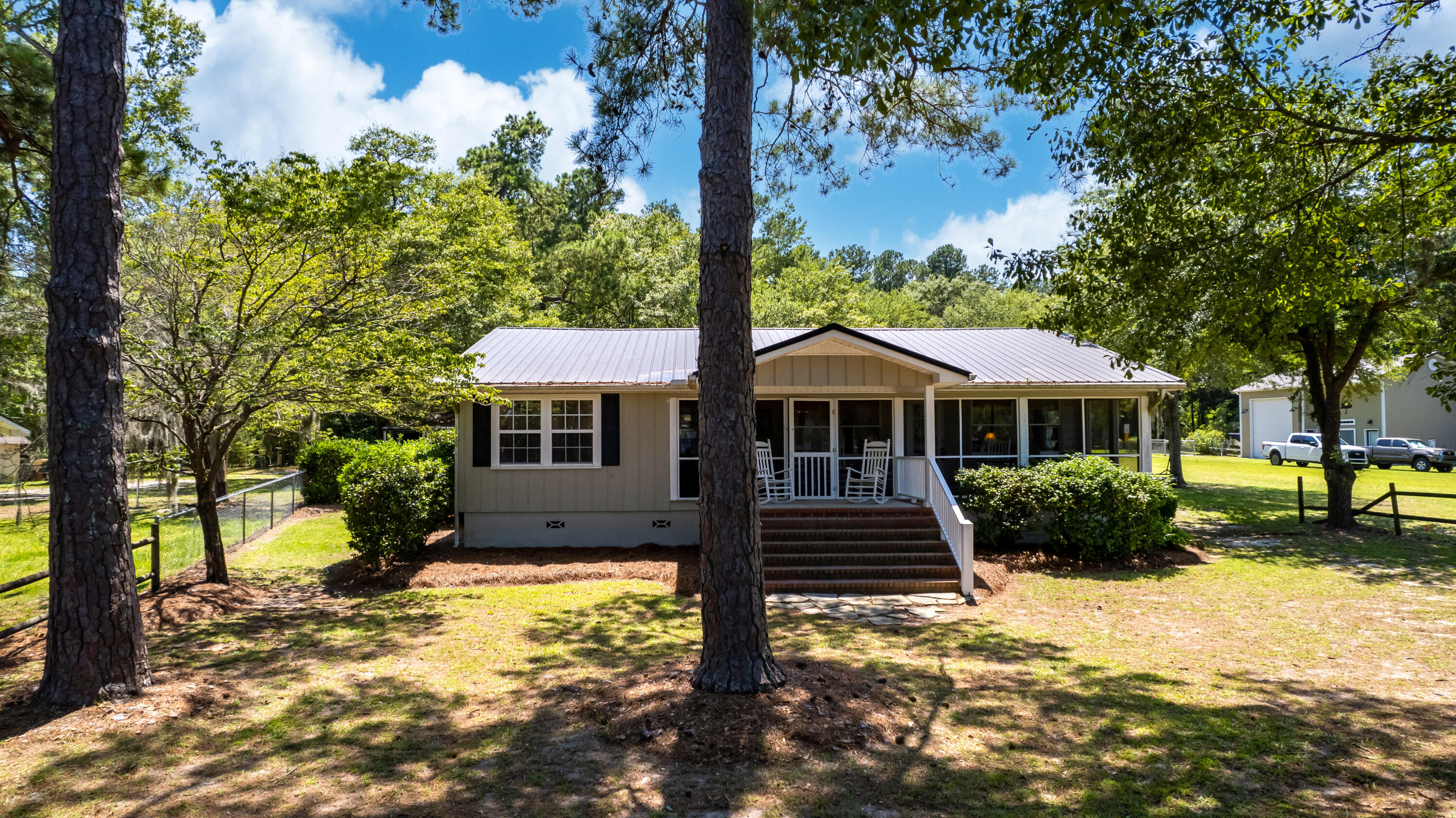 1519 Clubhouse Road Summerton, SC 29148 - Photo 36 of 69 24