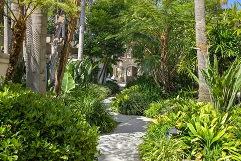 $925,000 | 411 Por La Mar Circle, Santa Barbara, CA 93103