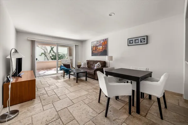 $895,000 | 411 Por La Mar Circle, Santa Barbara, CA 93103