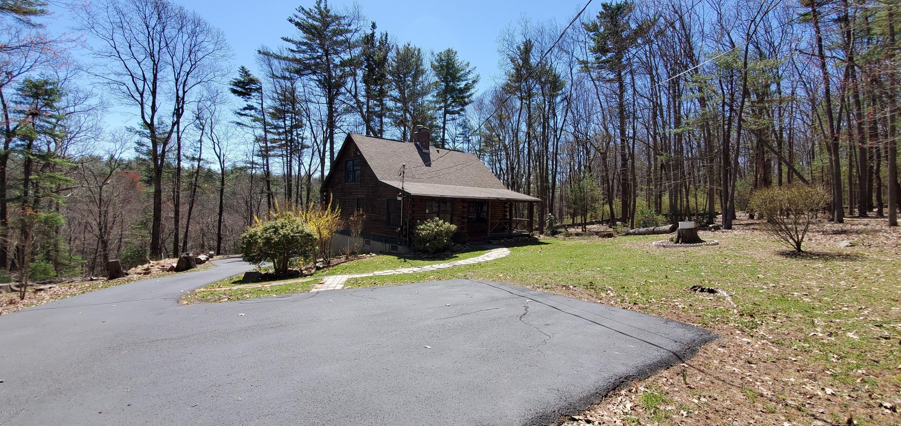 118 Stonefield Road Milford, PA 18337 - Photo 24 of 26 Plenty of Parking