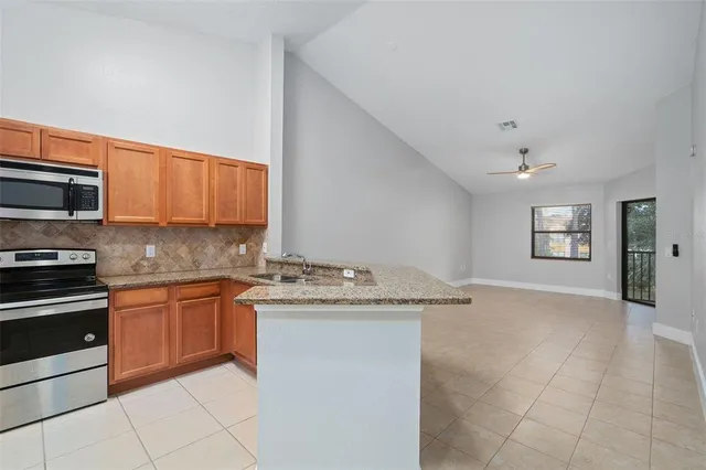 $300,000 | 7784 Sugar Bend Drive, Unit 7784, Orlando, FL 32819