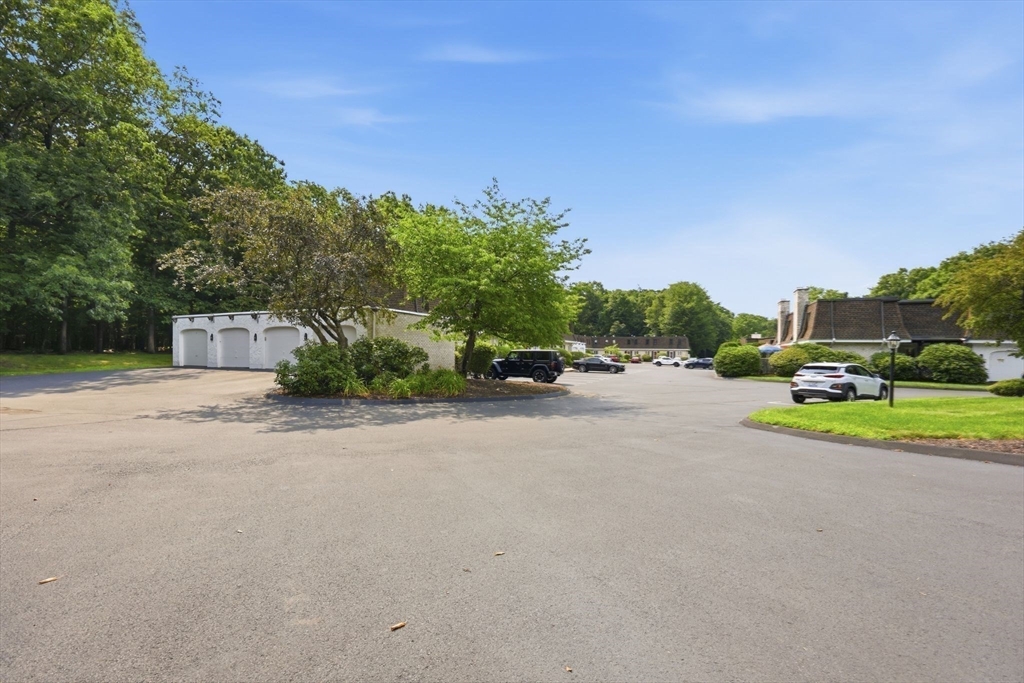 155 Porter Lake Drive, Unit 155 Springfield, MA 01106 - Photo 34 of 36