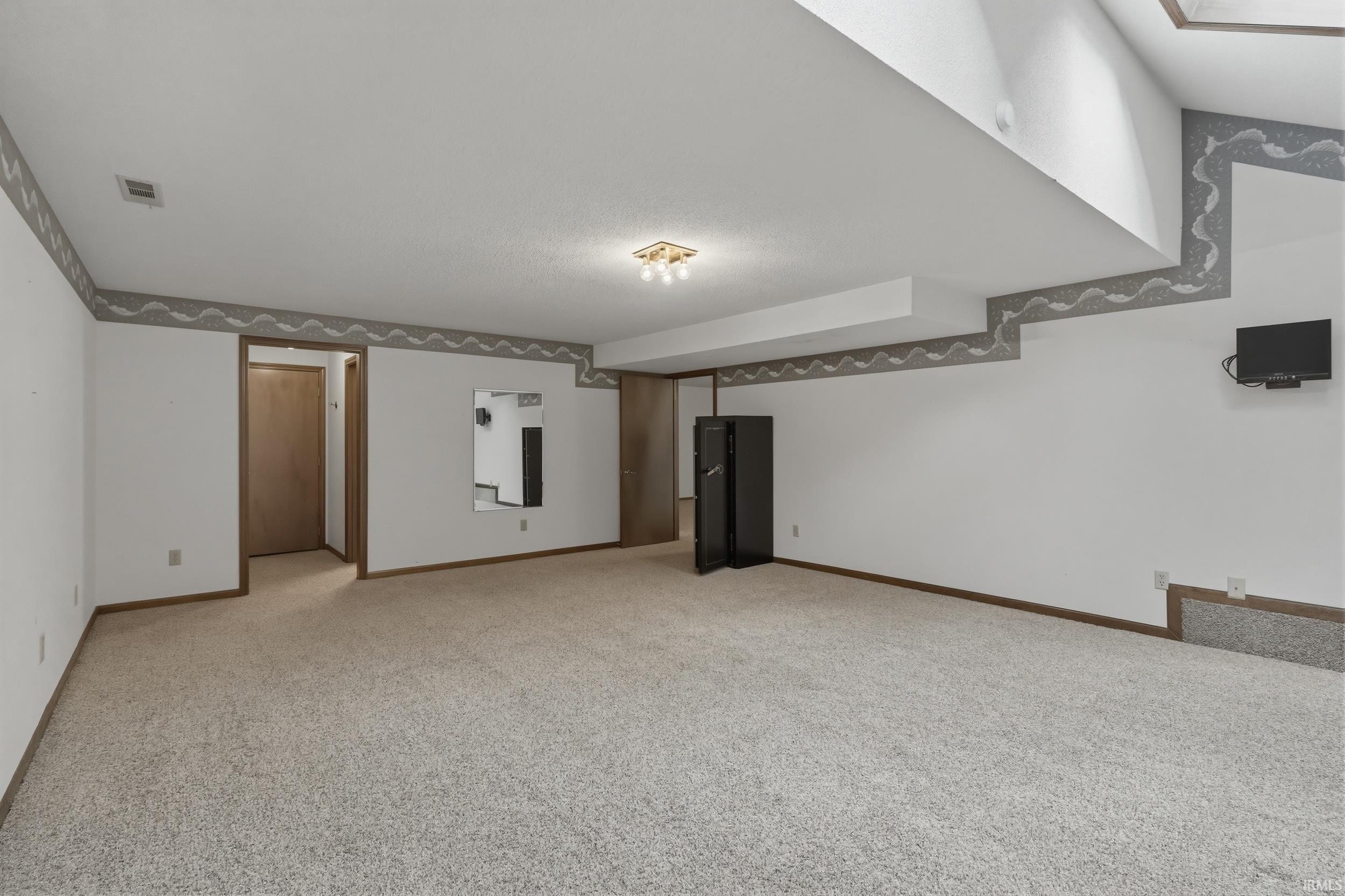 10702 Bass Road Fort Wayne, IN 46818 - Photo 36 of 49