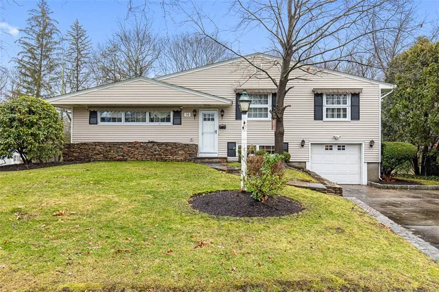 $3,195 | 14 Rip Van Winkle Circle, Warwick, RI 02886