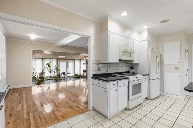 $3,195 | 14 Rip Van Winkle Circle, Warwick, RI 02886