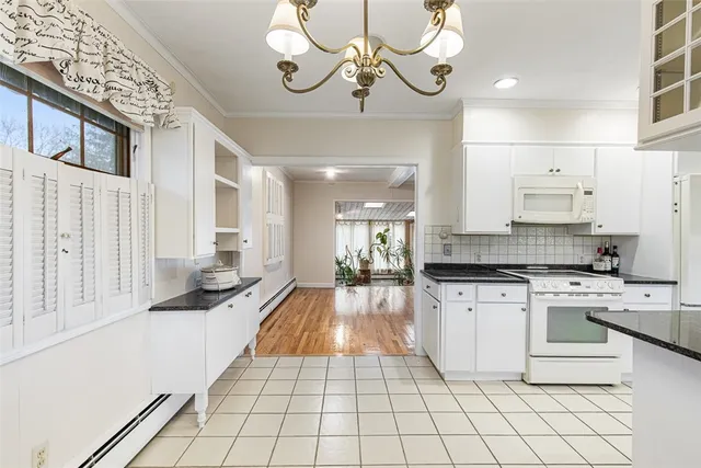 $3,195 | 14 Rip Van Winkle Circle, Warwick, RI 02886