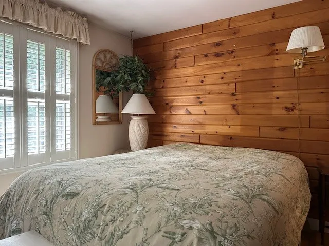 $3,200 | 14 Rip Van Winkle Circle, Warwick, RI 02886