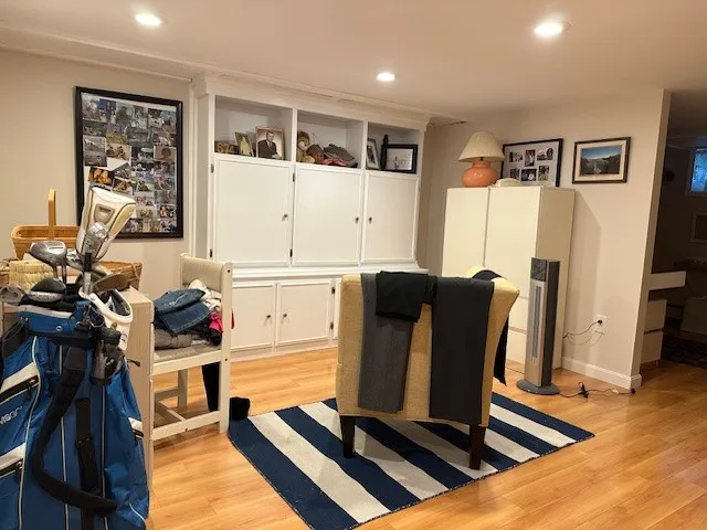 $3,200 | 14 Rip Van Winkle Circle, Warwick, RI 02886