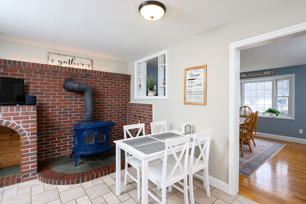 91 Plymouth Road Hanover, MA 02339 - Photo 10 of 29 Gallery Image 10