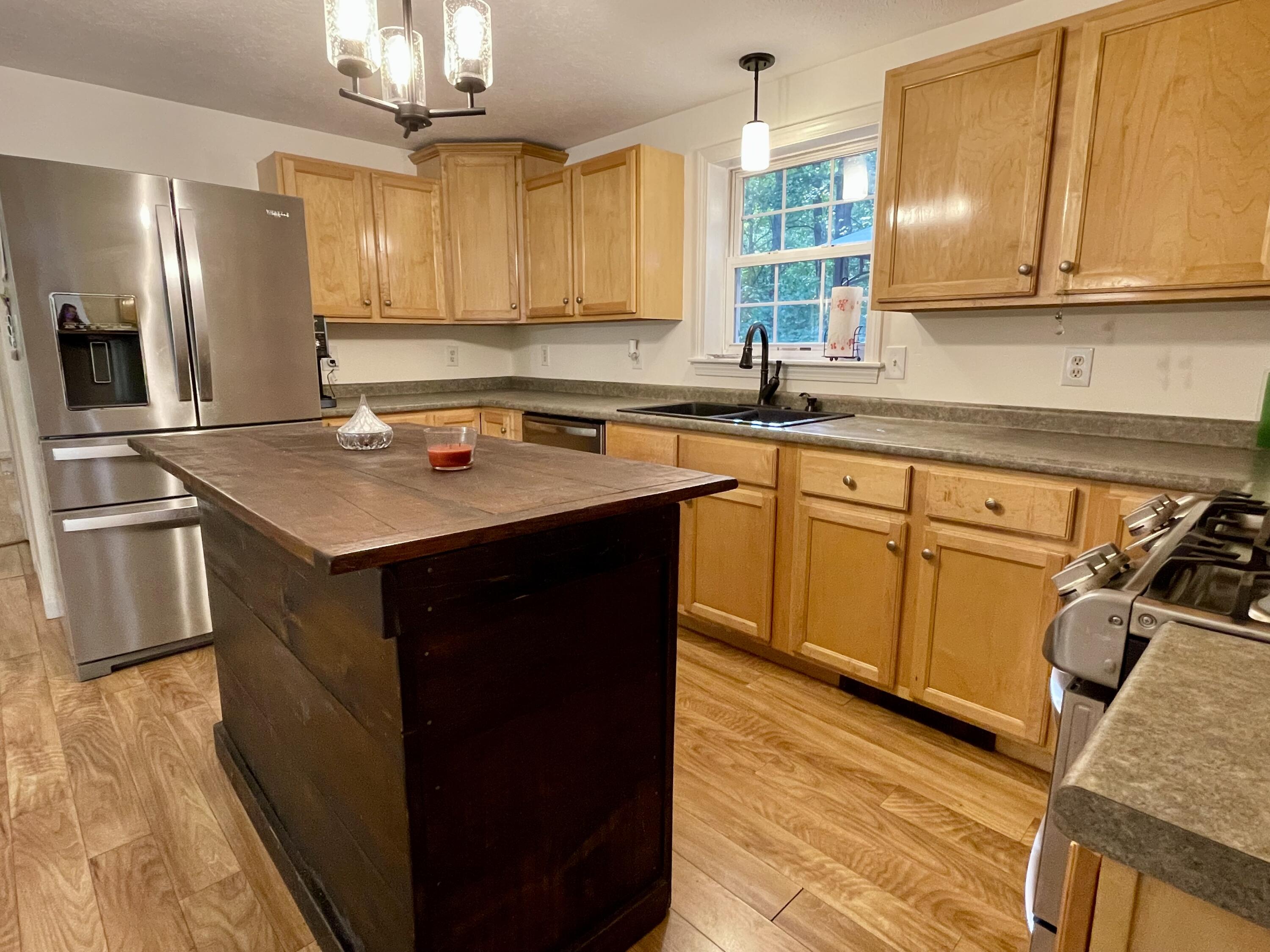 192 Beaver Dam Road North Waterboro, ME 04061 - Photo 16 of 41 Kitchen
