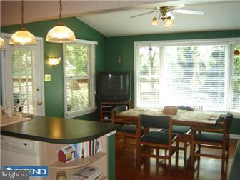 164 Fox Road Media, PA 19063 - Photo 6 of 12 Kitchen