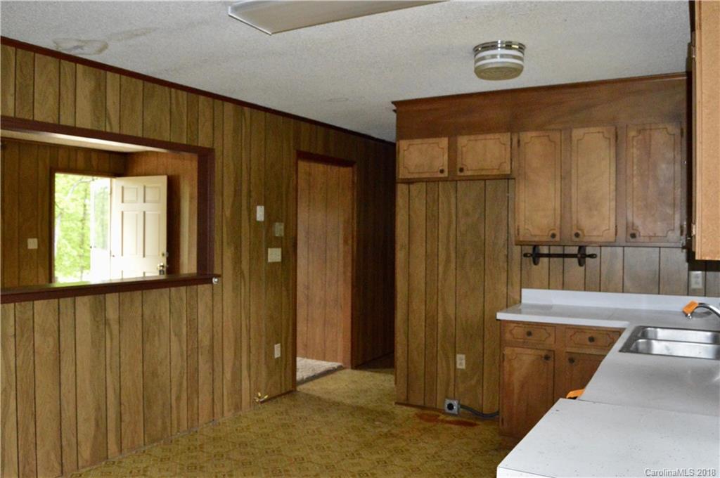 1892 Southside Road Lincolnton, NC 28092 - Photo 14 of 35 Gallery Image 14